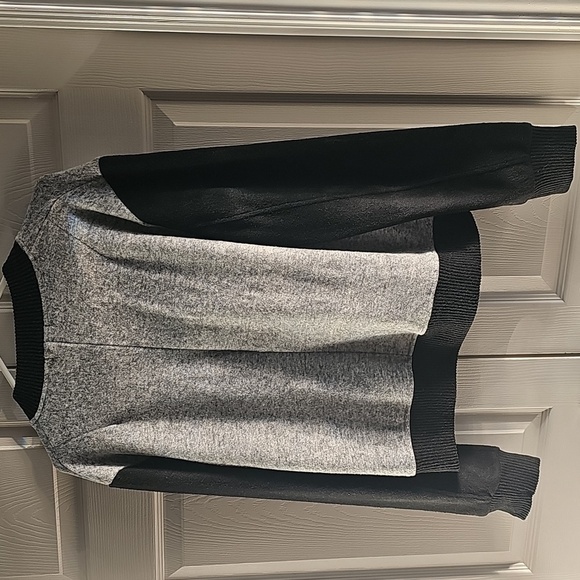 NWT Sweet Romeo Two Tone Hacci Varsity Jacket Snap Closure Large - Picture 8 of 15